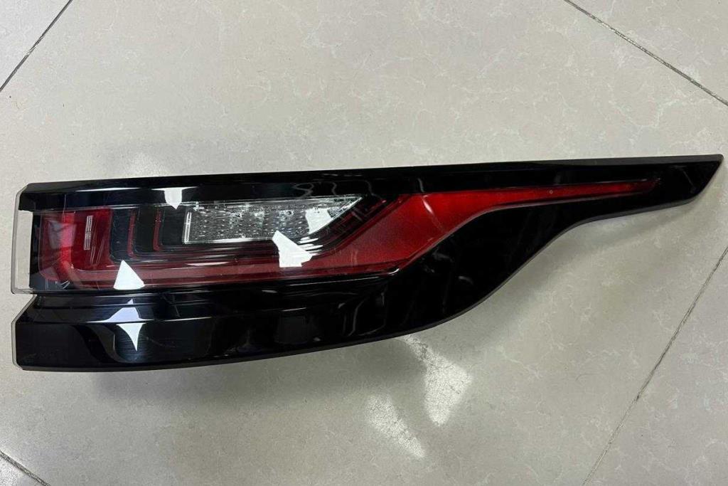 أضوية ضوء خلفي لاندروفر رنج روفر فيلار